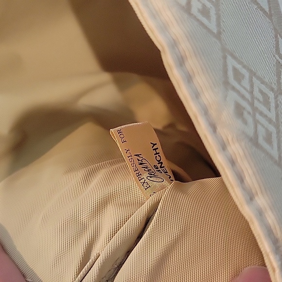 Vintage Givenchy bag or clutch - Picture 4 of 4